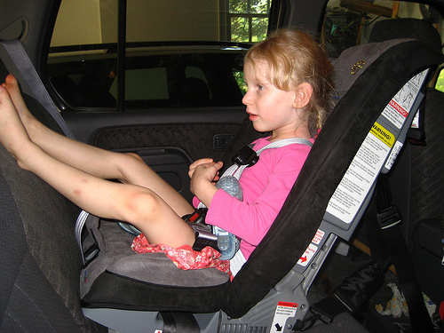 rear facing car seat up to 4 years